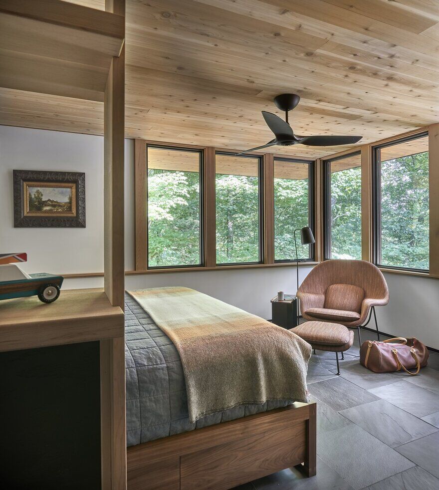 bedroom, Searl Lamaster Howe Architects