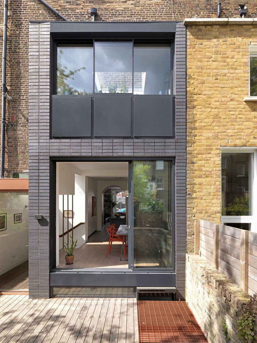 Vertical Extension in Camden for Two Neighbours Across Two Flats 