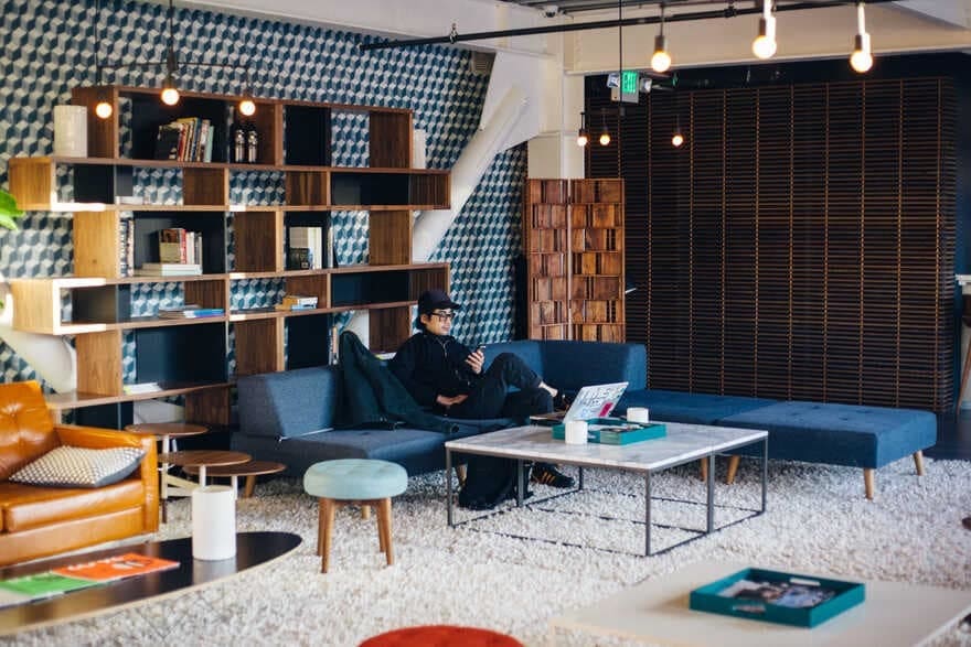 Cloud Room, Seattle / Graham Baba Architects