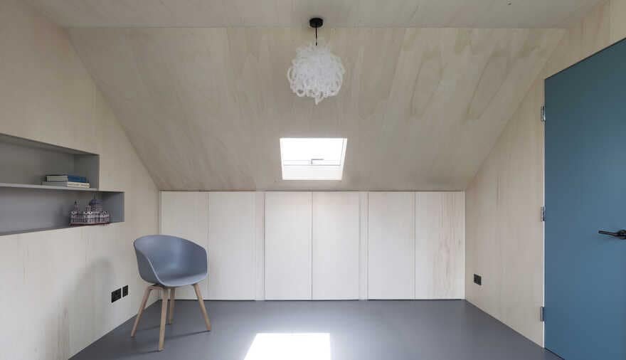 Ply-Lined Play Room; a London Loft Extension