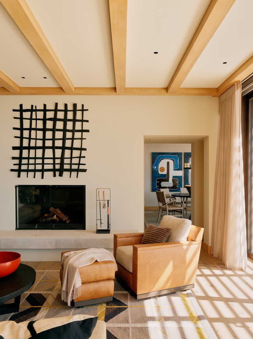 Coastal Architecture and Interiors that Celebrate All Things California / Studio Schicketanz