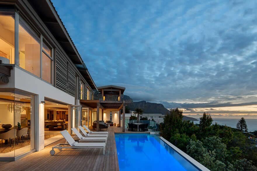 Cape Town Villa, South Africa / ARRCC