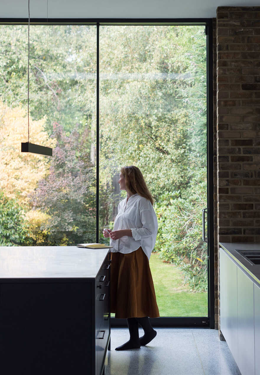 Kings Hall House, London / Daykin Marshall Studio