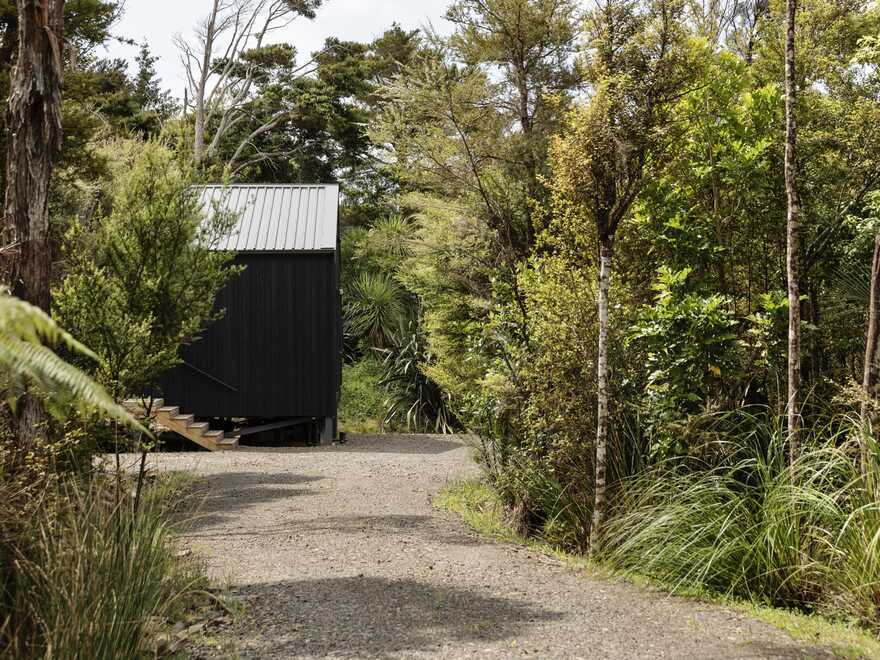 Pahi House, New Zealand / Pac Studio