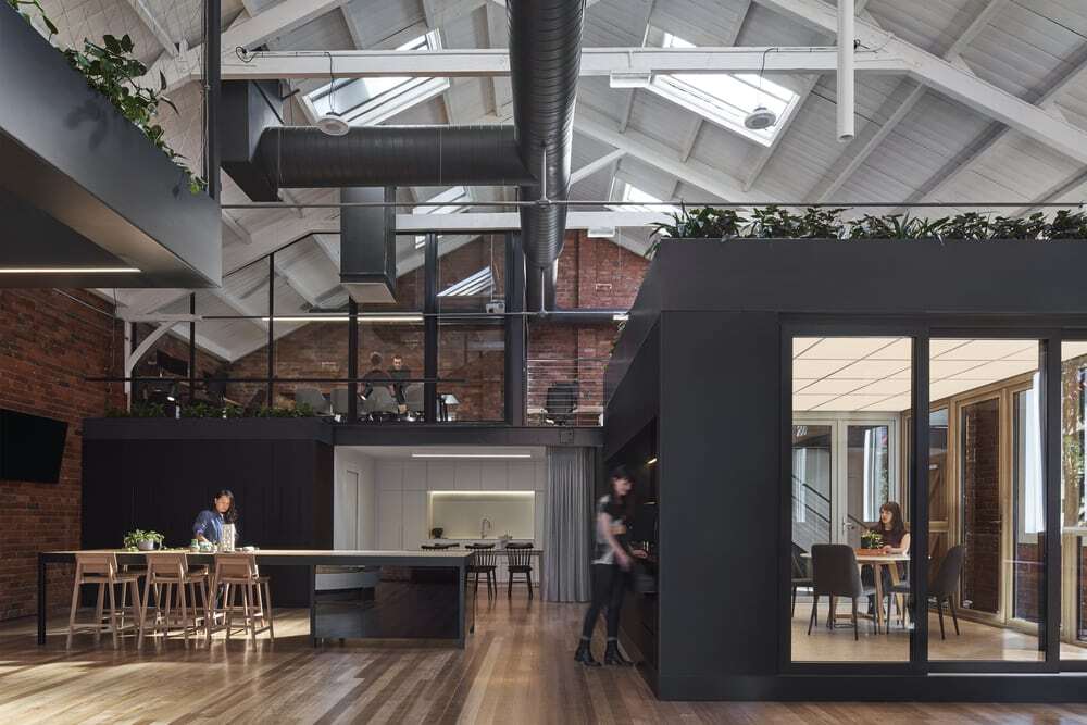REHAU Showroom by Taylor Knights Architects