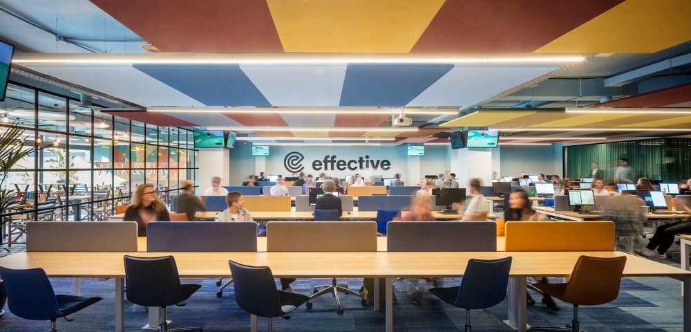 Effective Communication Offices in Barcelona by El Equipo Creativo