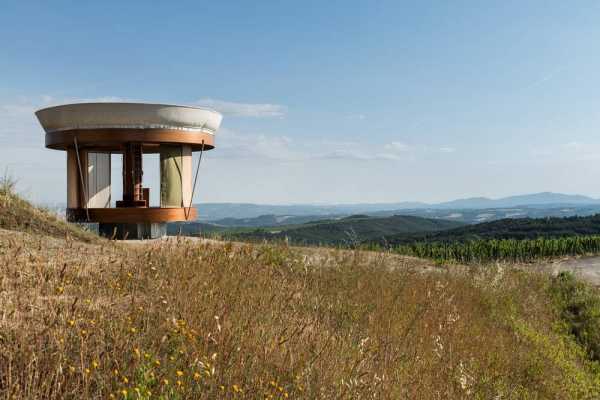 Casa Ojalá, an Mobile Micro Home that Offers a New Accommodation Experience