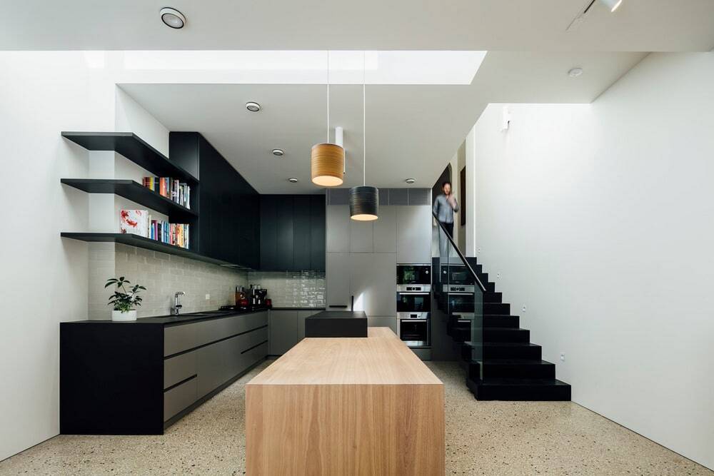 Vertical House by Mitsuori Architects