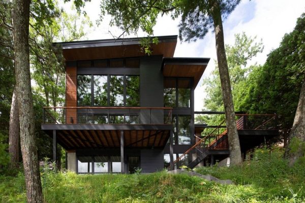 Chain O? Lakes Tree House by Bruns Architecture