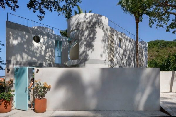 Mixed Use Building – Chiripa Project by Palma
