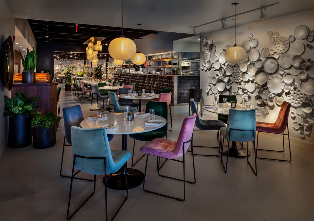 The Table at Crate – Crate & Barrel's First-Ever, Full-Service Restaurant Concept in Oak Brook, Illinois