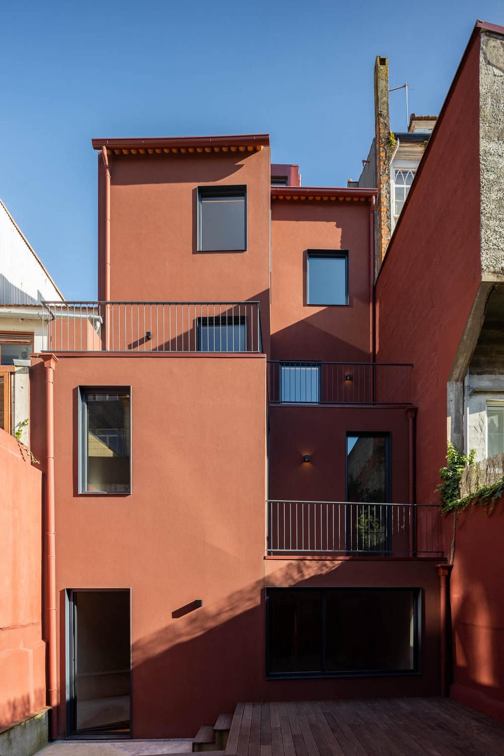 São Lázaro Apartments by Floret Arquitectura