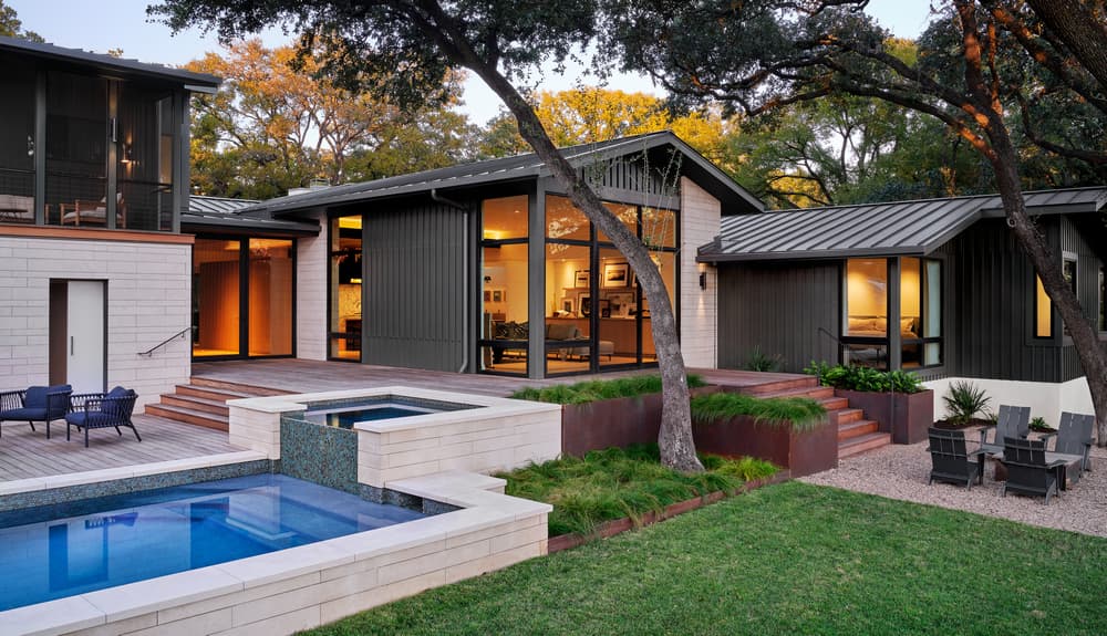 A 1950's Austin Ranch Gets a Cool Midcentury Makeover
