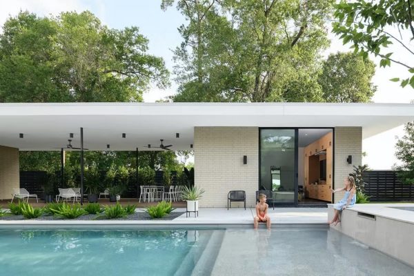 Graft House in Houston, Texas / StudioMET Architects