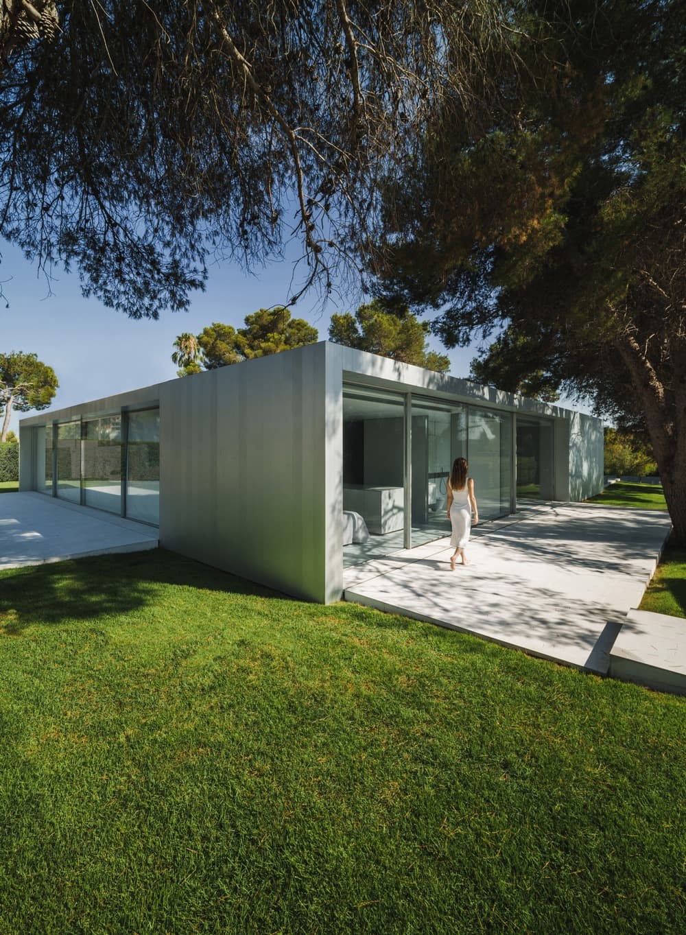 NIU House in Valencia / Fran Silvestre Arquitectos