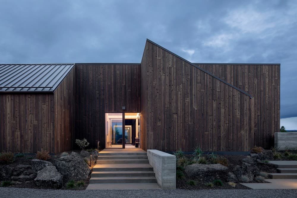 Octothorpe House by Mork-Ulnes Architects