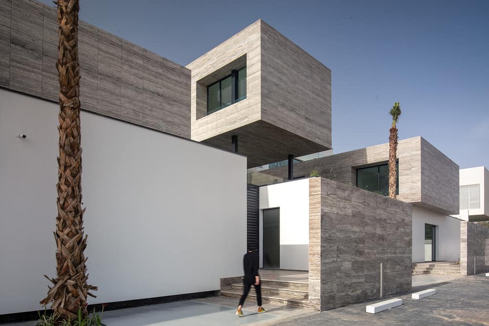 Three Independent Villas in Kuwait - Ternion by Studio Toggle