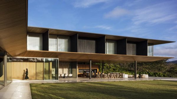 LR House, Porto Feliz/ Jacobsen Arquitetura