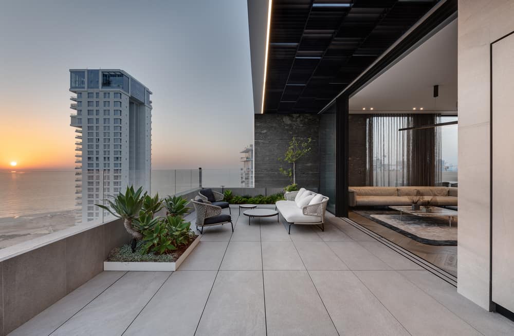 Penthouse Apartment in Netanya / Interior Designer Erez Hyatt
