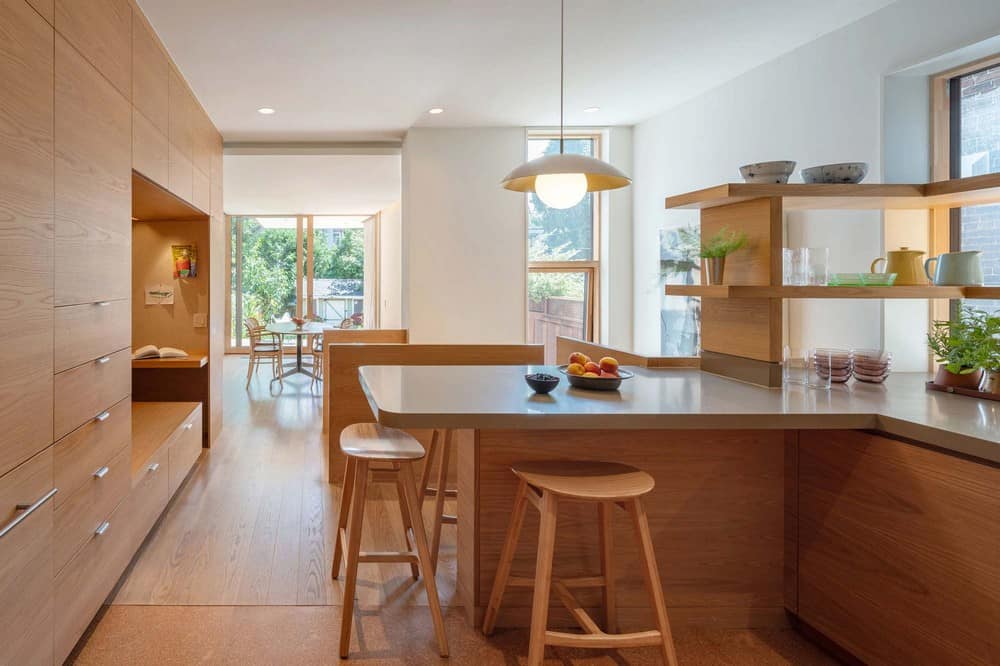 Toronto Tower House / Agathom Co.