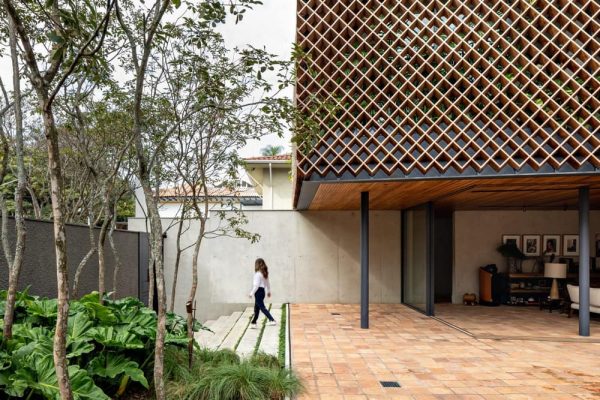 MLC House, São Paulo / Bernardes Arquitetura
