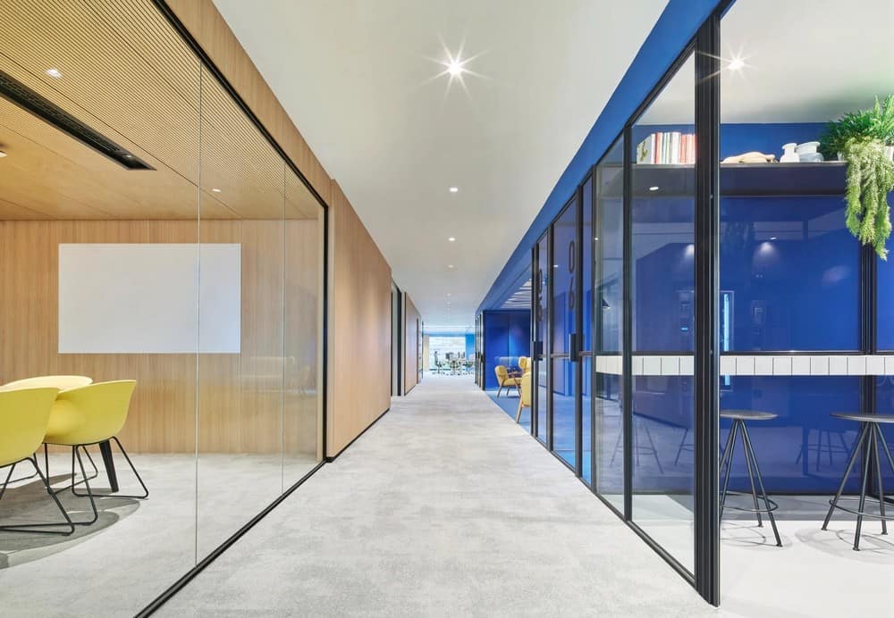 Caixabank Offices / Miriam Barrio Studio