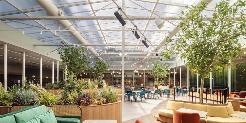 Simultaneo in Hotel Plaza, Barcelona - Restaurant, Bar & Lobby