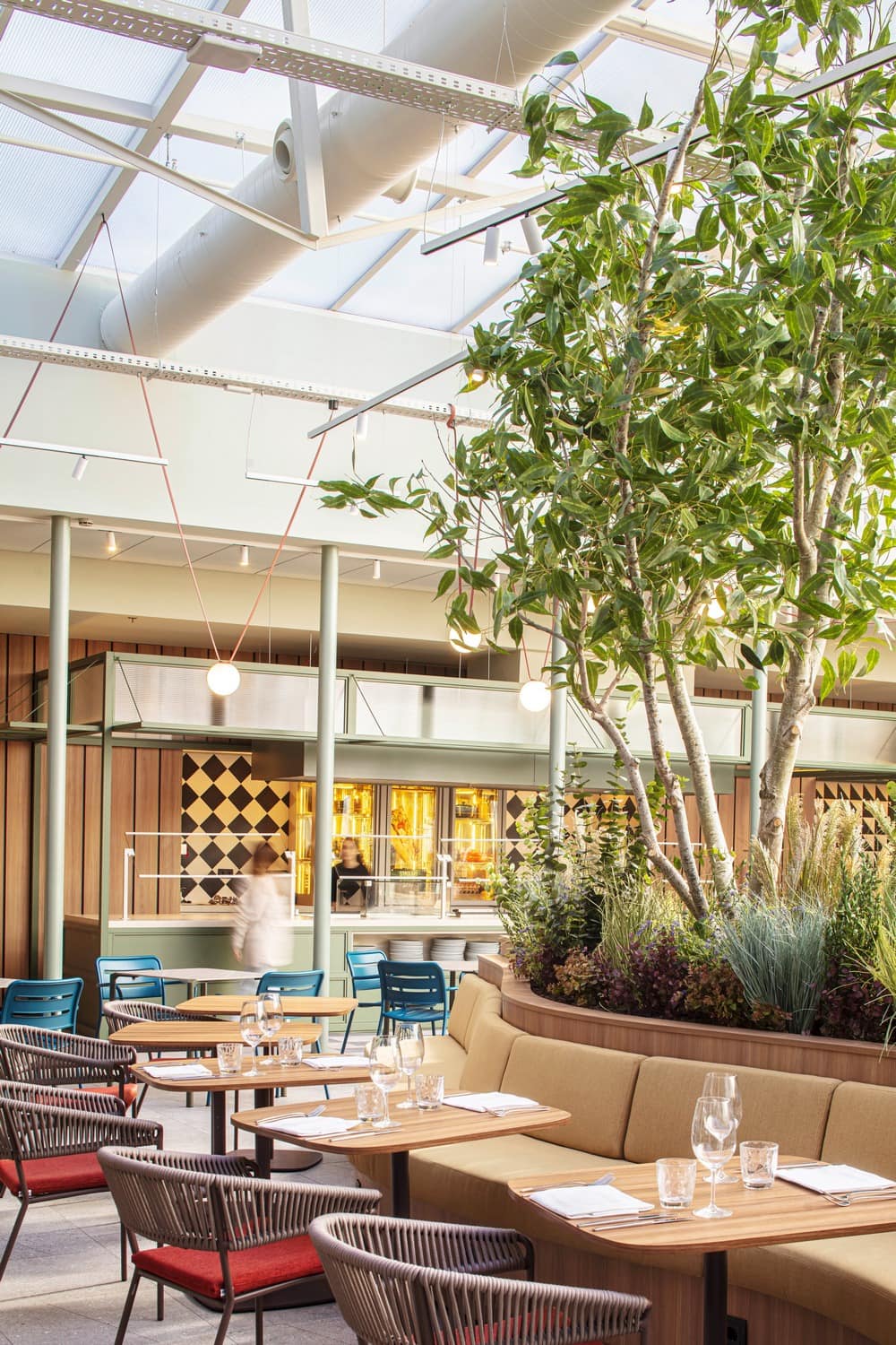 Simultaneo in Hotel Plaza, Barcelona - Restaurant, Bar & Lobby