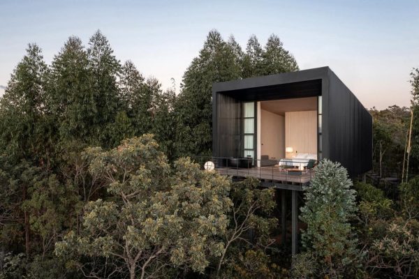 Monocle House – A Holiday Retreat Designed by Brazilian Architecture Studio Alan Chu