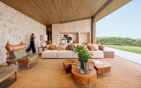 Fazenda Boa Vista Residence / Studio Arthur Casas