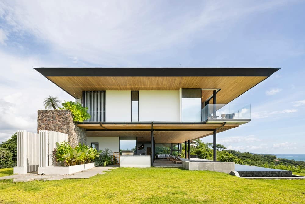 House with a View by Studio Saxe