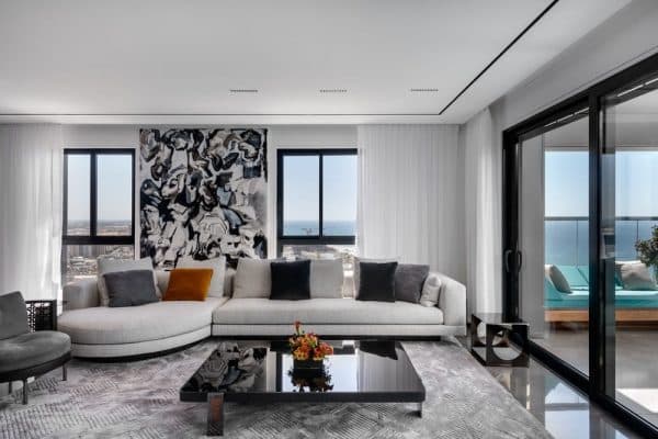 Electra Sea Penthouse / Orly Silber Interior Design