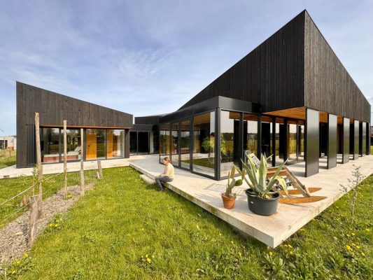 Villa Vaartjes / NOAHH – Network Oriented Architecture