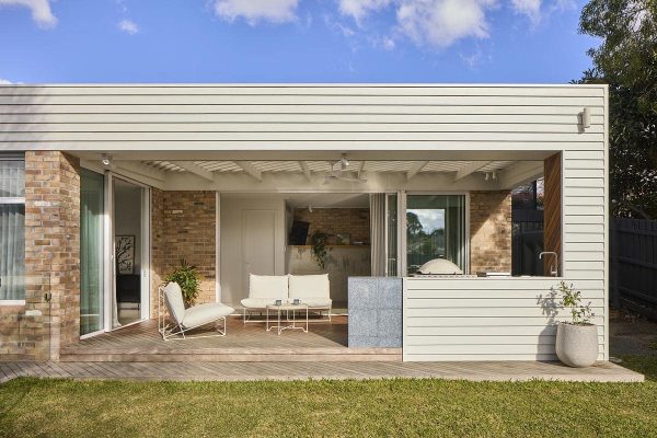 Mani Architecture’s Calk House: Modern Design Meets Family Living