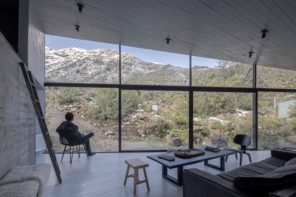 Discover the Mountain Retreat Home in San Esteban, Chile