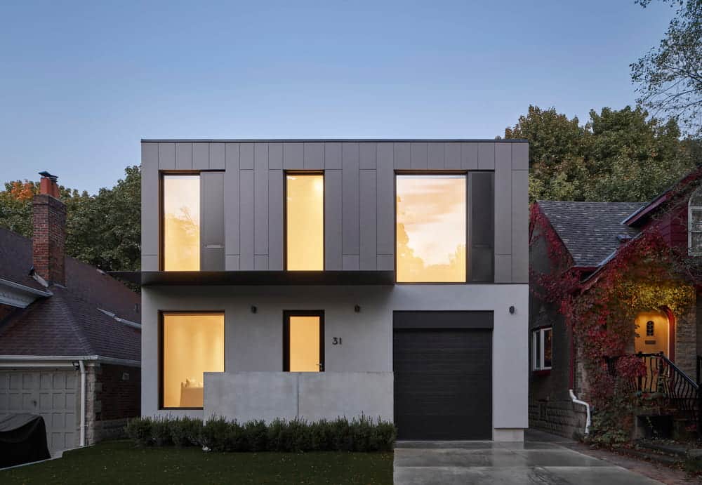 Eglington W House / StudioAC