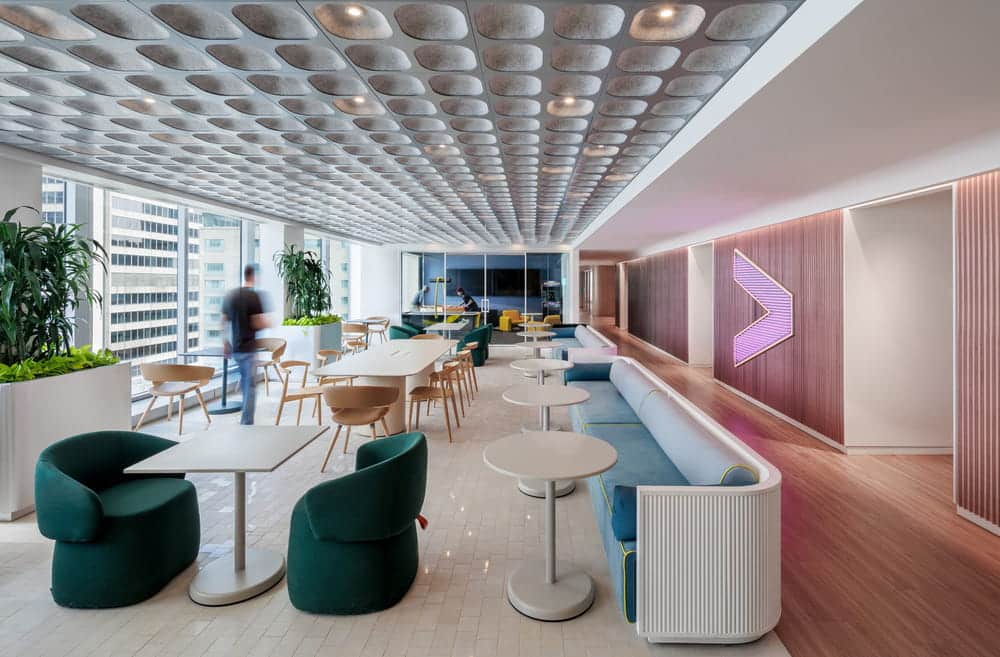 Accenture Montreal Office / Lemay