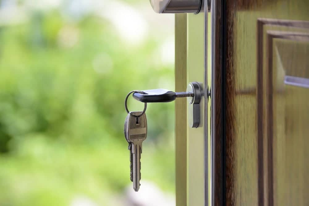 Buying Real Estate Expert Advice for Making a Confident Investment