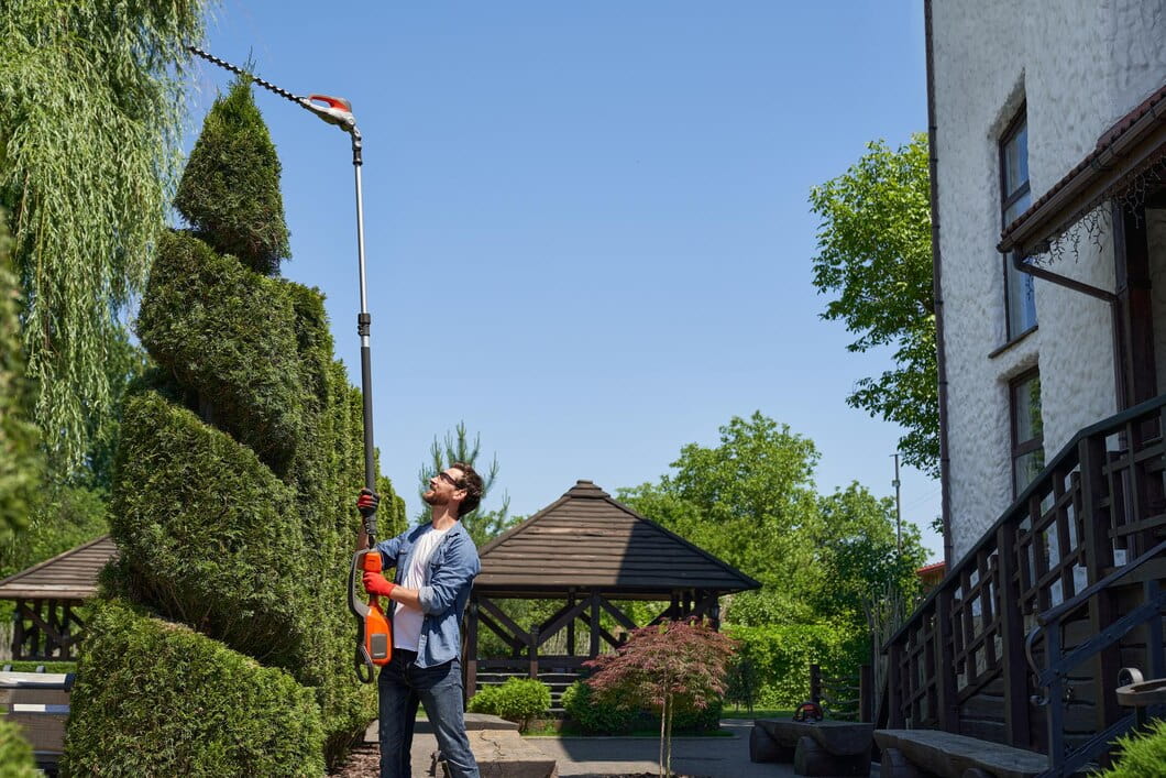 3 Things to Know About Outdoor Elements to Enhance Architectural Homes
