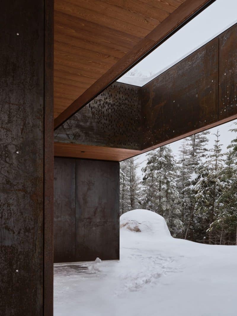 Owl's Shield House / Atelier Schwimmer