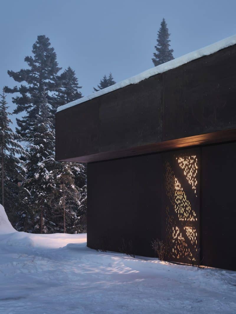 Owl's Shield House / Atelier Schwimmer