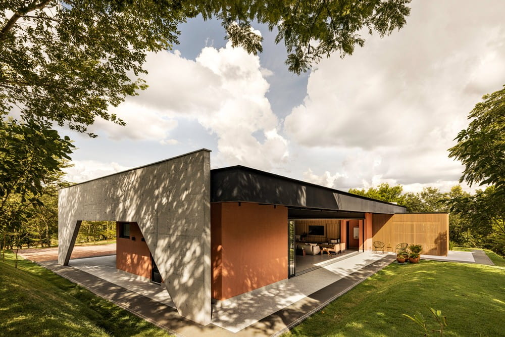 Galgo House / Tati Tavares + Alex Dalcin Arquitetura