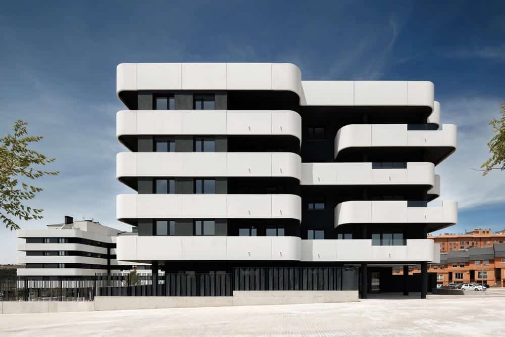 Las Calas Residential Complex / Javier Prieto Arquitectos
