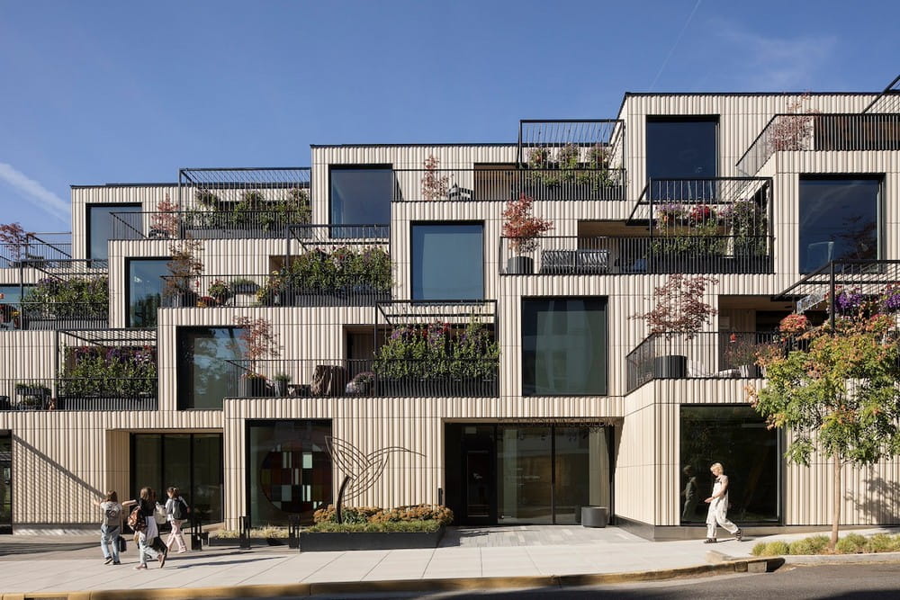 Ellen Browning Building by Hacker
