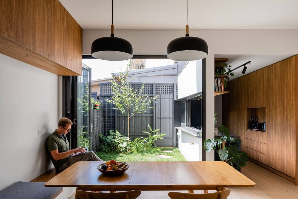 Millimetre House / Urban Creative Studio