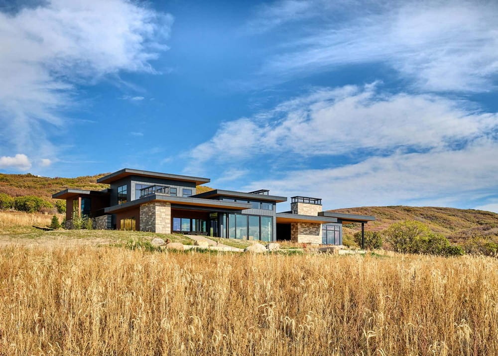 Sleeping Giant Mountain Retreat / Vertical Arts Architecture
