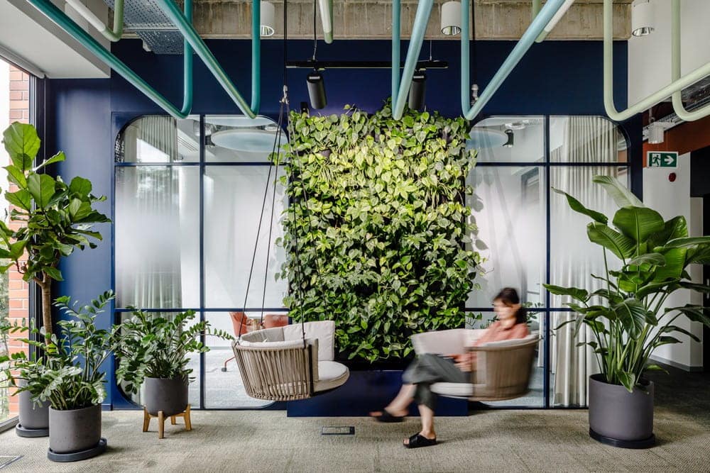 Energy Industry Company Office / we are workplace